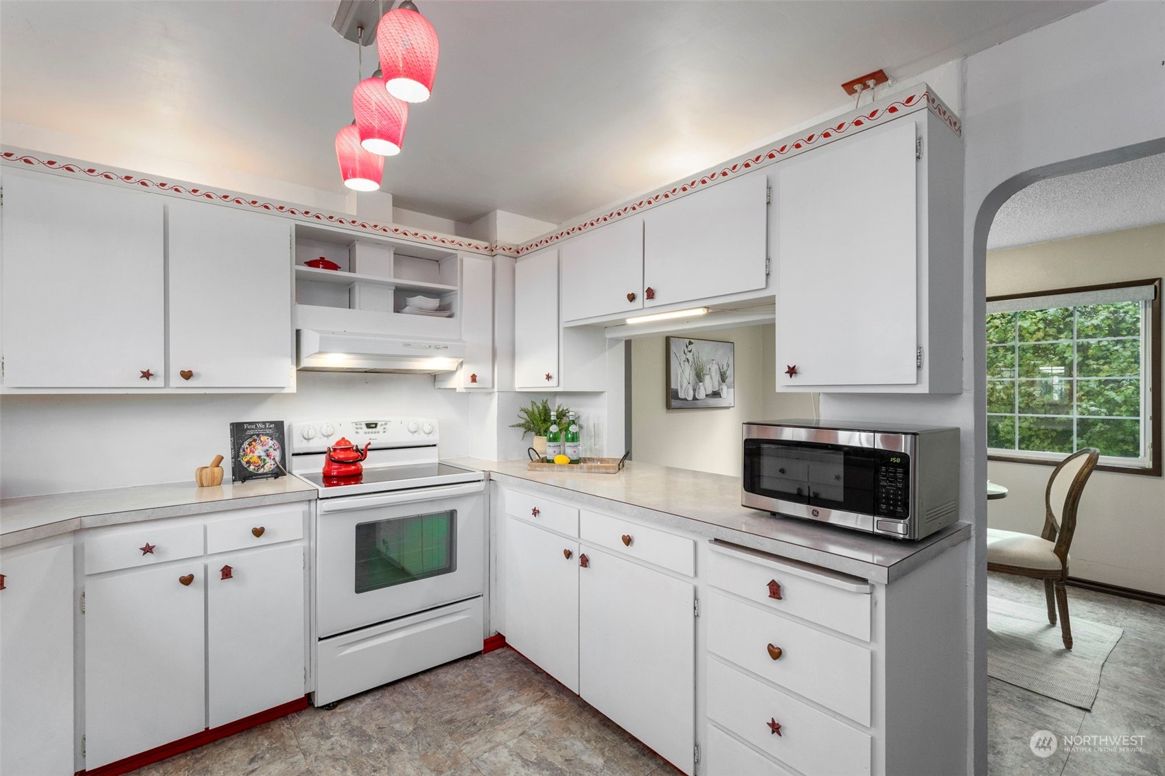105 Sunnyhill Road West Bremerton, WA 98312 - Photo 10 of 31 Gallery Image 10