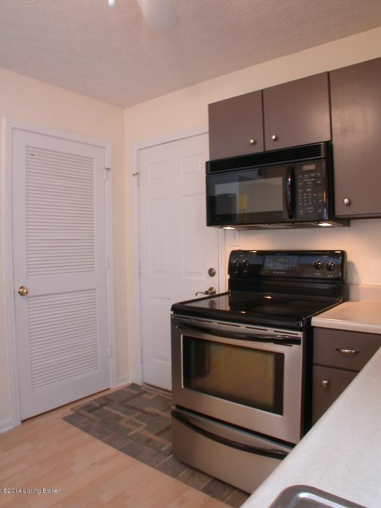 11018 St Rene Road Louisville, KY 40299 - Photo 10 of 41 10