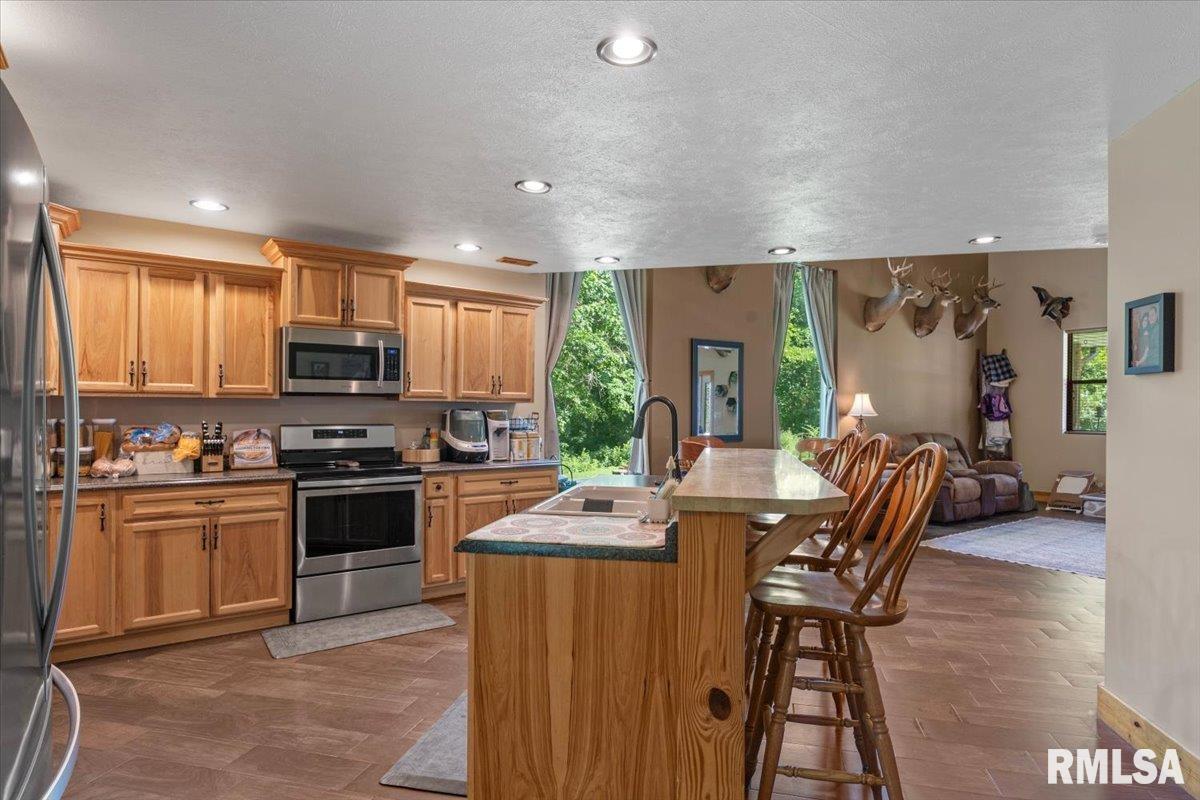 1761 Tozer Road Springfield, IL 62707 - Photo 20 of 58 Gallery Image 20