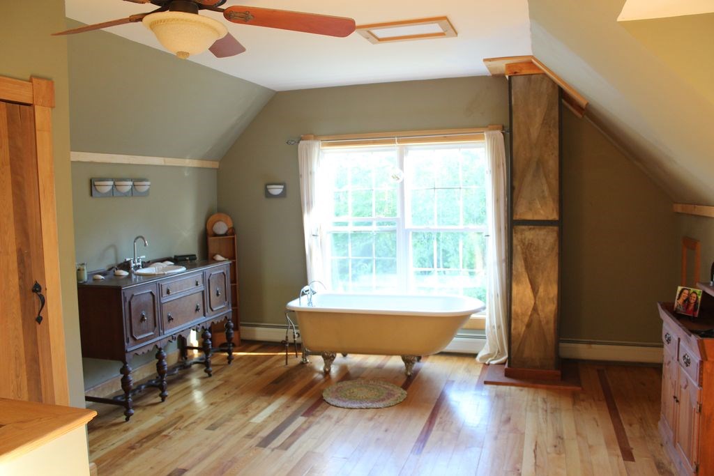 619 Fontaine Hill Road Morristown, VT 05661 - Photo 7 of 12 Gallery Image 7