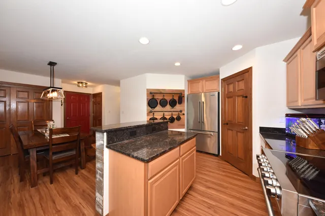 $475,000 | 414 Yosemite Avenue, Hartford, WI 53027