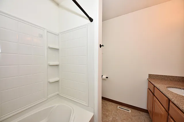 $475,000 | 414 Yosemite Avenue, Hartford, WI 53027