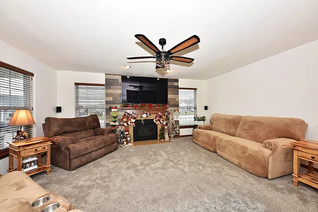 $475,000 | 414 Yosemite Avenue, Hartford, WI 53027