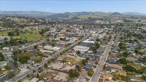$899,900 | 1121 Sunset Drive, Arroyo Grande, CA 93420