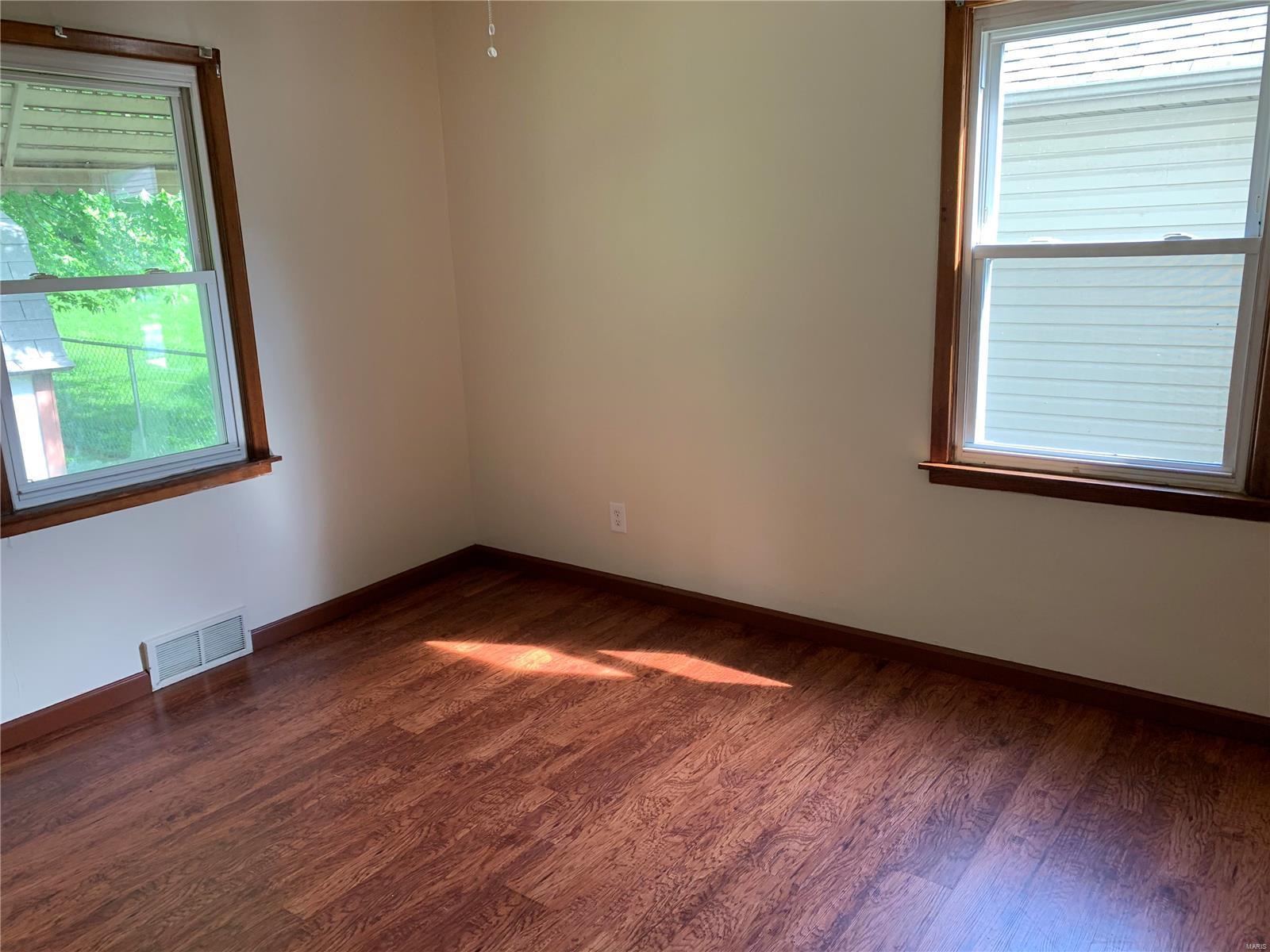 3620 Adie Road St. Ann, MO 63074 - Photo 6 of 8 Gallery Image 6