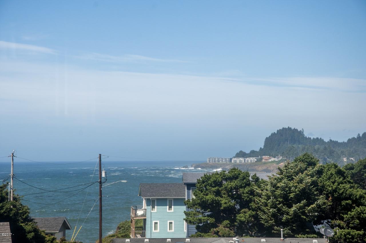 450 Edgewater Depoe Bay, OR 97341 - Photo 5 of 51 Views