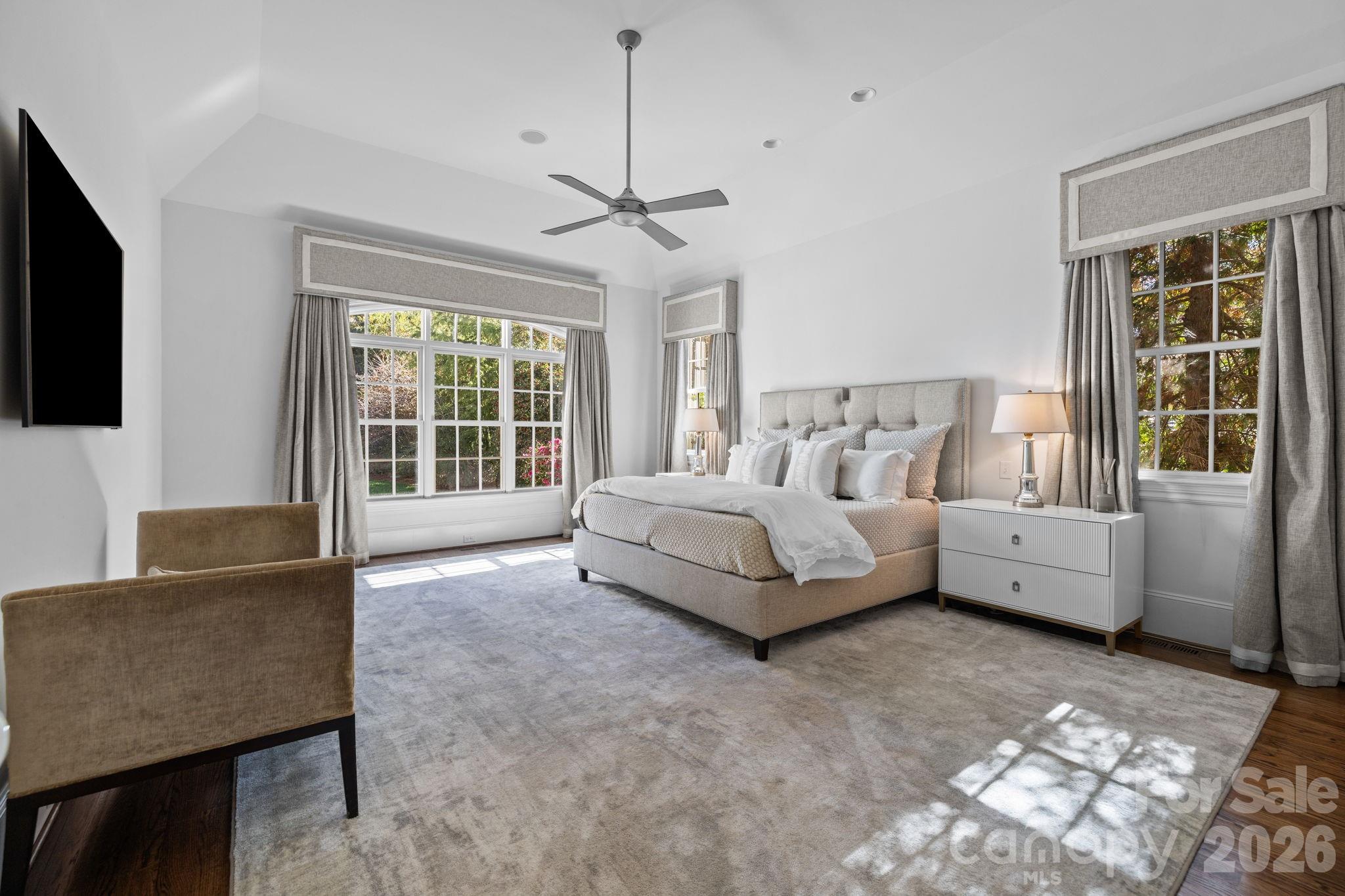 3907 Foxcroft Road Charlotte, NC 28211 - Photo 19 of 48