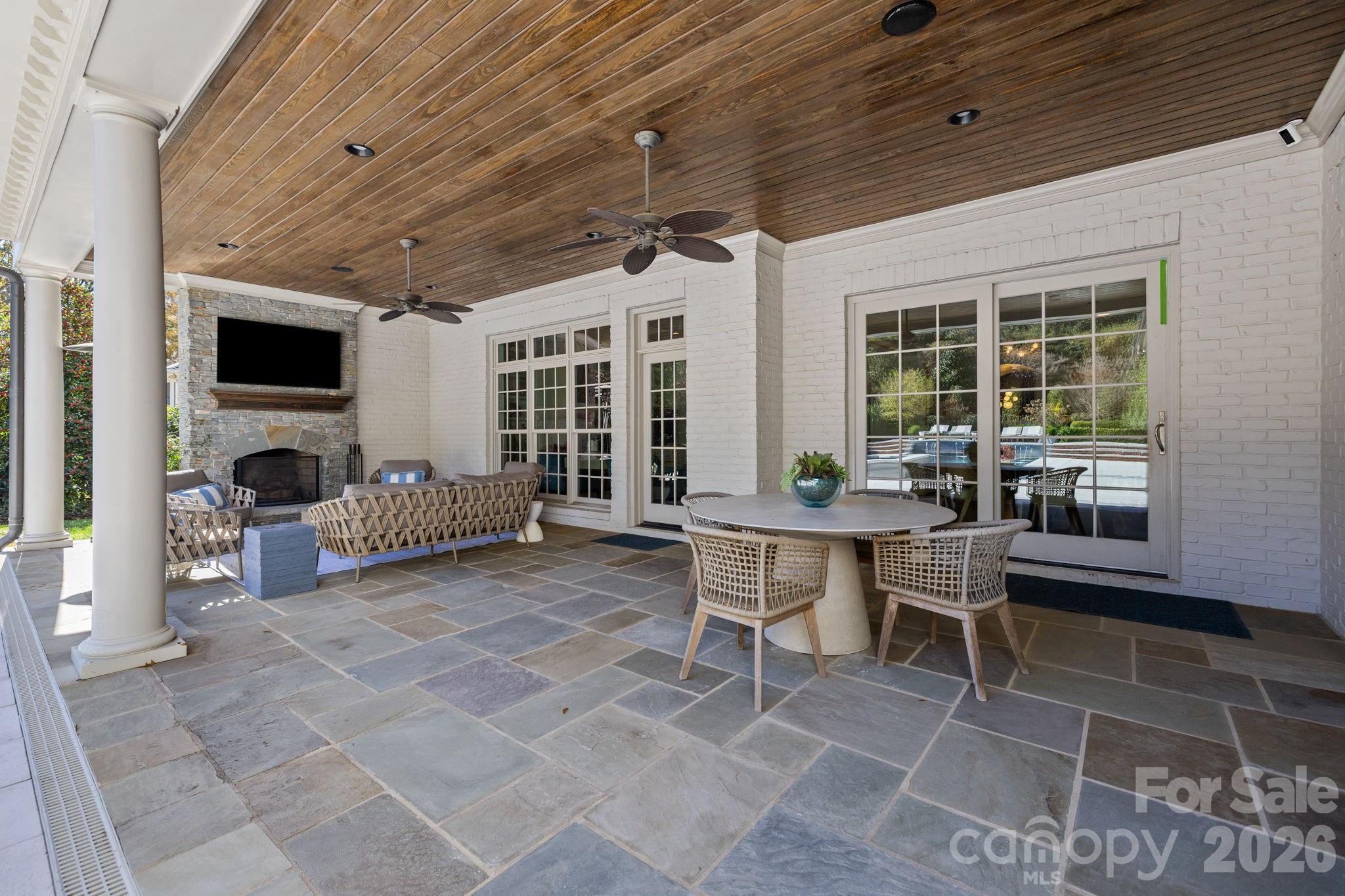 3907 Foxcroft Road Charlotte, NC 28211 - Photo 37 of 48