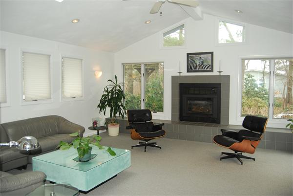 7 Randy Road Framingham, MA 01701 - Photo 3 of 29 Gallery Image 3