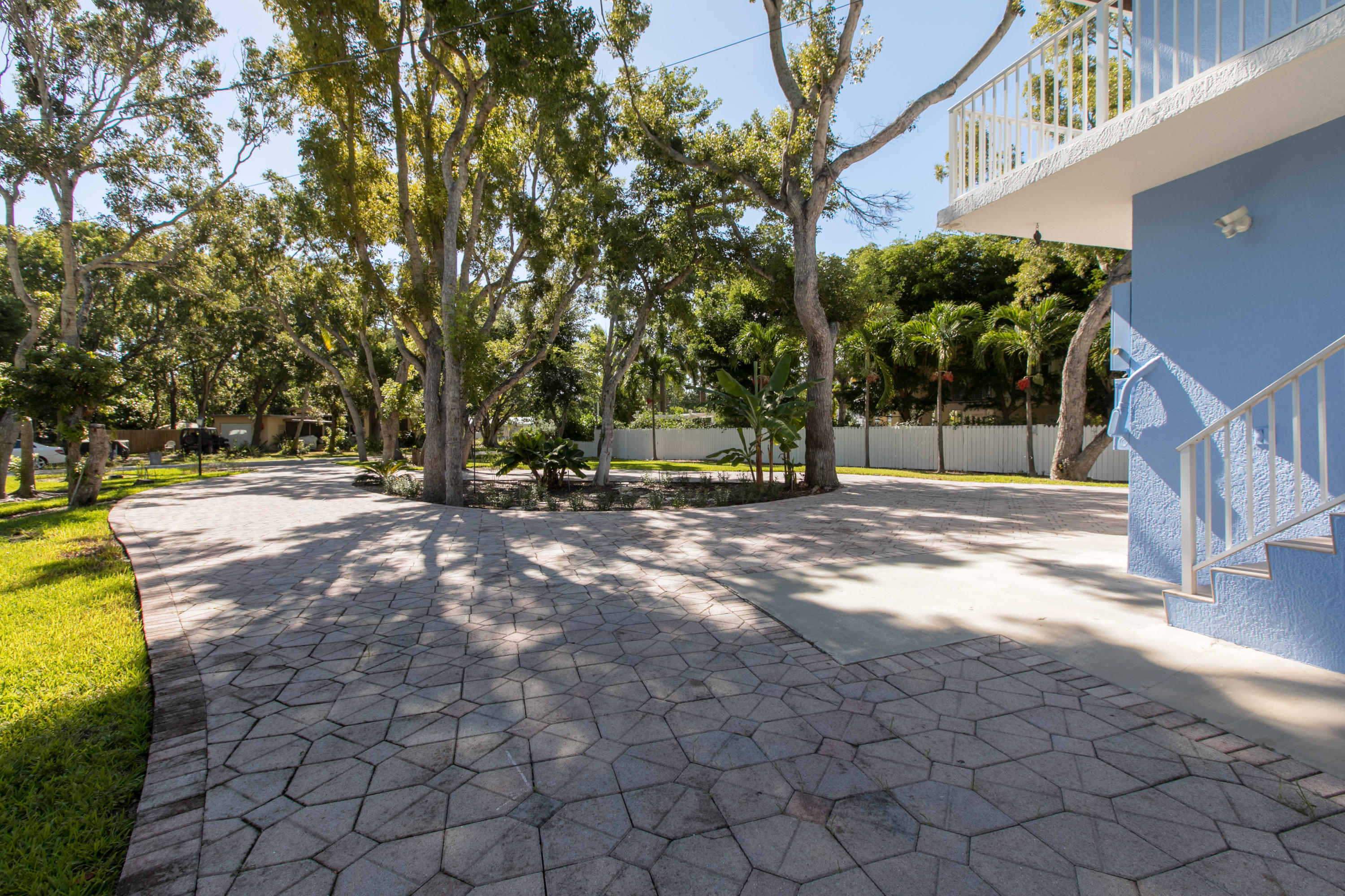 62 Sunset Road Key Largo, FL 33037 - Photo 15 of 44 IMGM9433-HDR