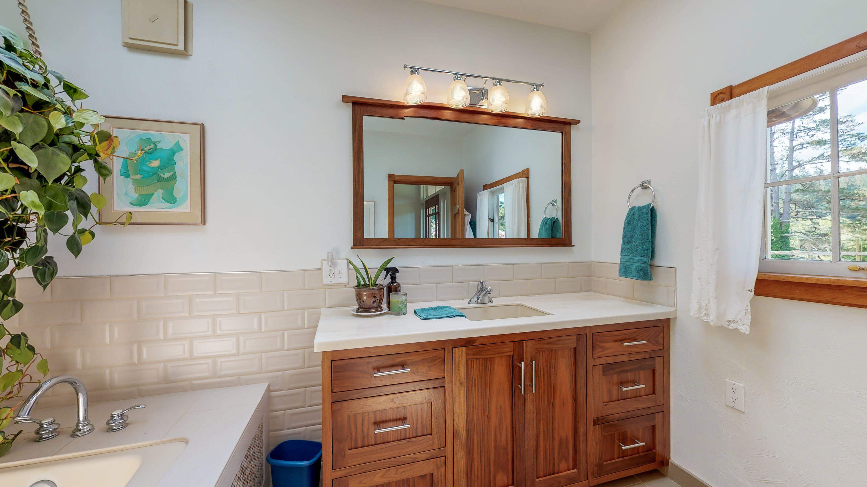 1671 Freshwater Road Freshwater, CA 95503 - Photo 53 of 93 1671 Freshwater Road-152