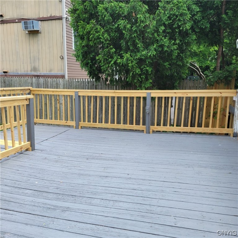 1208 Spring Street Syracuse, NY 13208 - Photo 18 of 21