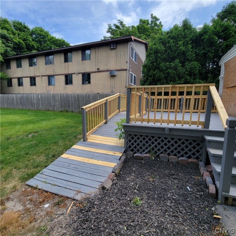 1208 Spring Street Syracuse, NY 13208 - Photo 19 of 21