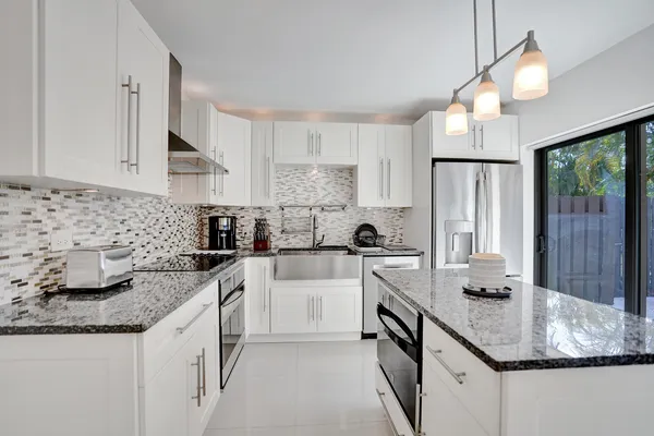 $400,000 | 2889 Southwest 22nd Circle, Unit 48A, Delray Beach, FL 33445