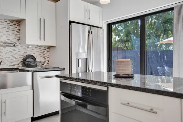 $400,000 | 2889 Southwest 22nd Circle, Unit 48A, Delray Beach, FL 33445