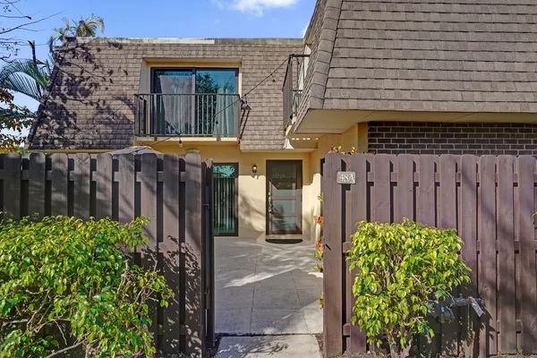 $400,000 | 2889 Southwest 22nd Circle, Unit 48A, Delray Beach, FL 33445