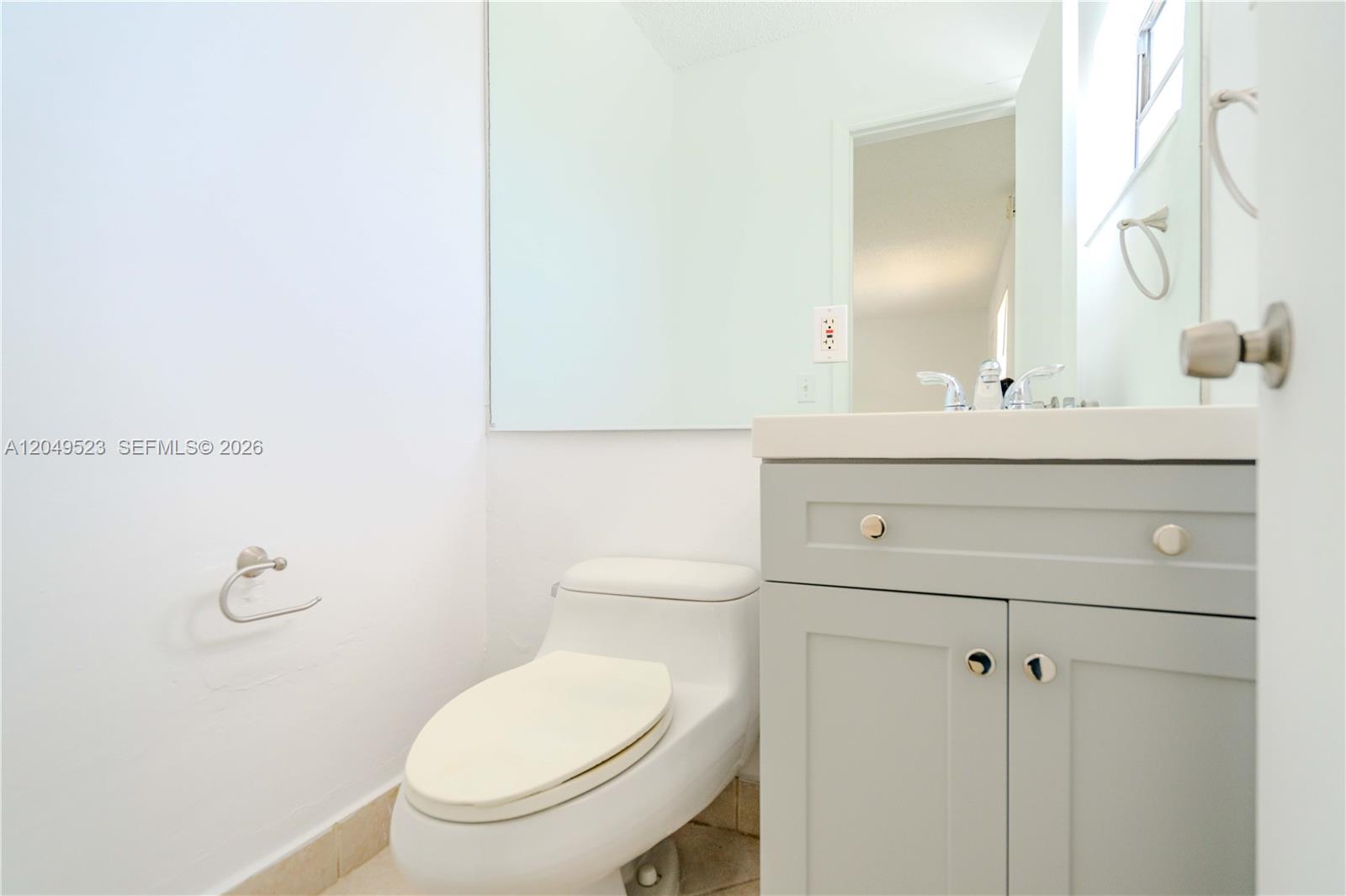 3265 Virginia Street, Unit 15 Miami, FL 33133 - Photo 15 of 23