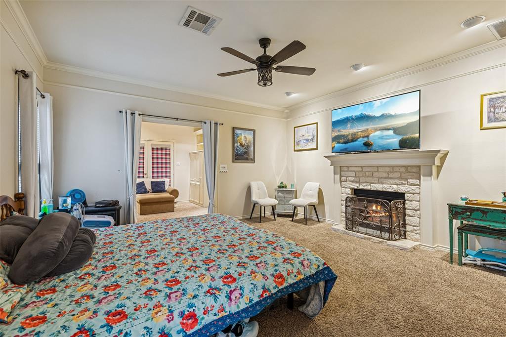 3558 South Nolan River Road Cleburne, TX 76033 - Photo 19 of 38