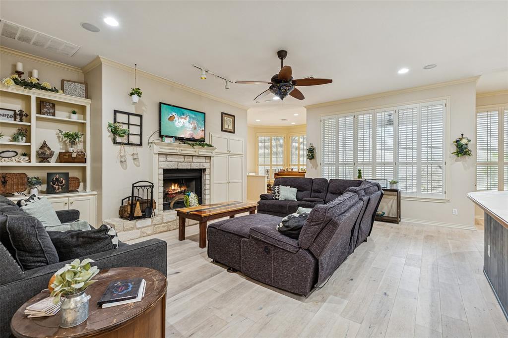 3558 South Nolan River Road Cleburne, TX 76033 - Photo 6 of 38