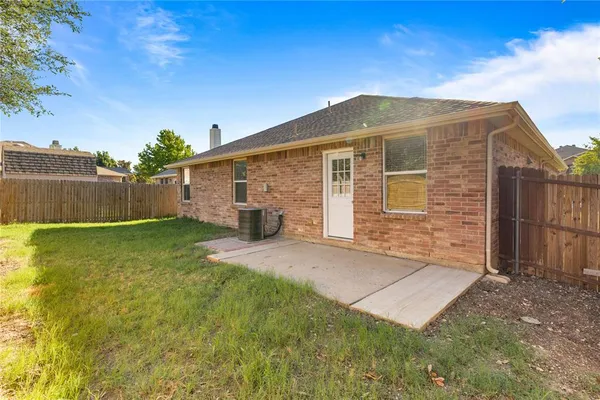 $2,250 | 13193 Ambrose Drive, Frisco, TX 75035