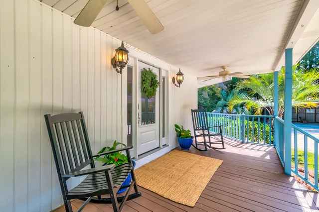 $995,500 | 141 Meredith Drive, Eutawville, SC 29048