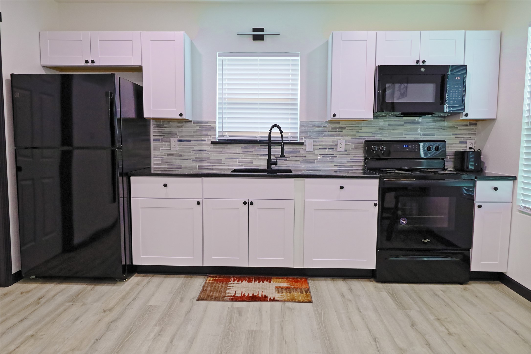 4402 Zelsky Road Freeport, TX 77541 - Photo 4 of 37 Unit A - Updated Kitchen