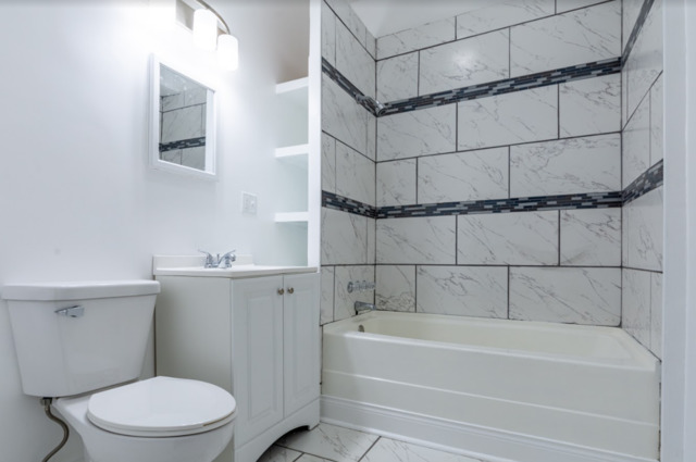 2527 South Harding Avenue Chicago, IL 60623 - Photo 12 of 19