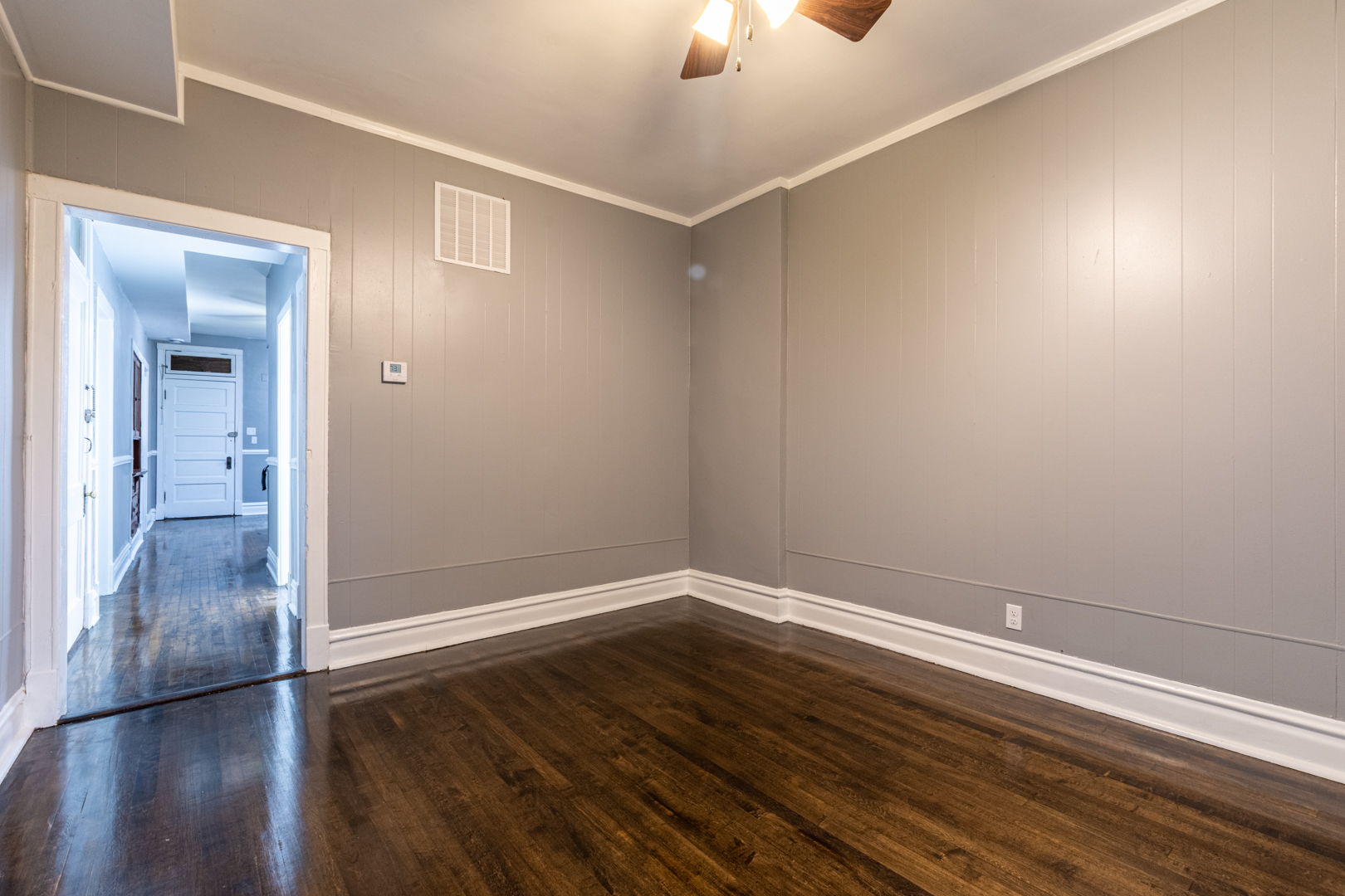 2527 South Harding Avenue Chicago, IL 60623 - Photo 13 of 19