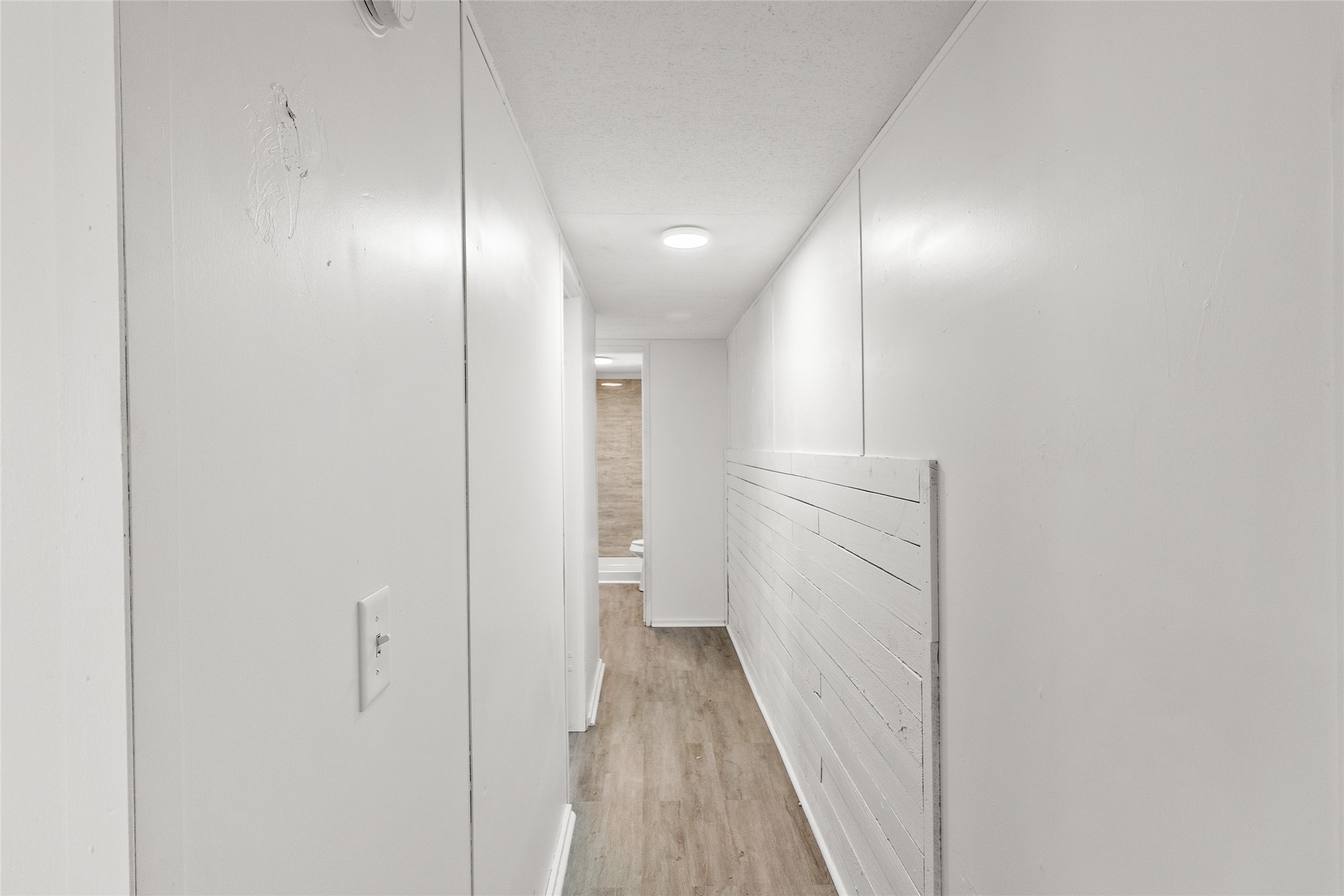 1202 Highway 190, Unit 16 Huntsville, TX 77340 - Photo 9 of 23 a view of hallway