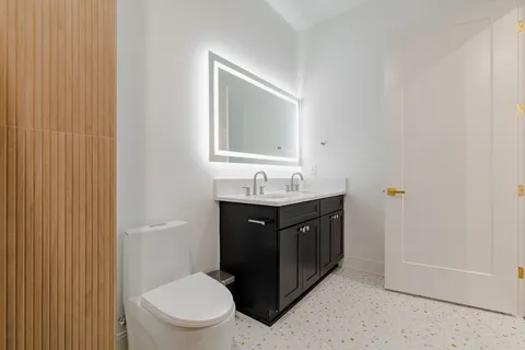 $1,095,000 | 3509 Charlotte Avenue, Unit 403, Nashville, TN 37209