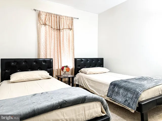 $3,300 | 14212 Savannah Drive, Woodbridge, VA 22193