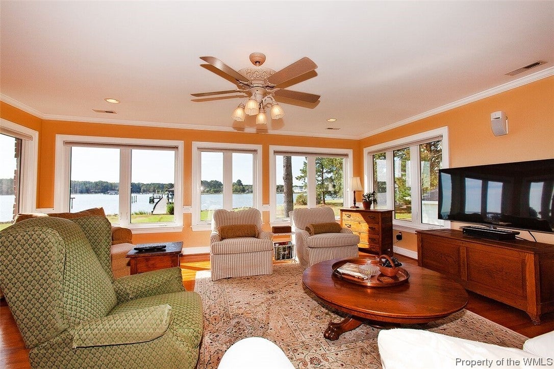 106 Chismans Point Road Seaford, VA 23696 - Photo 20 of 50 Gallery Image 20