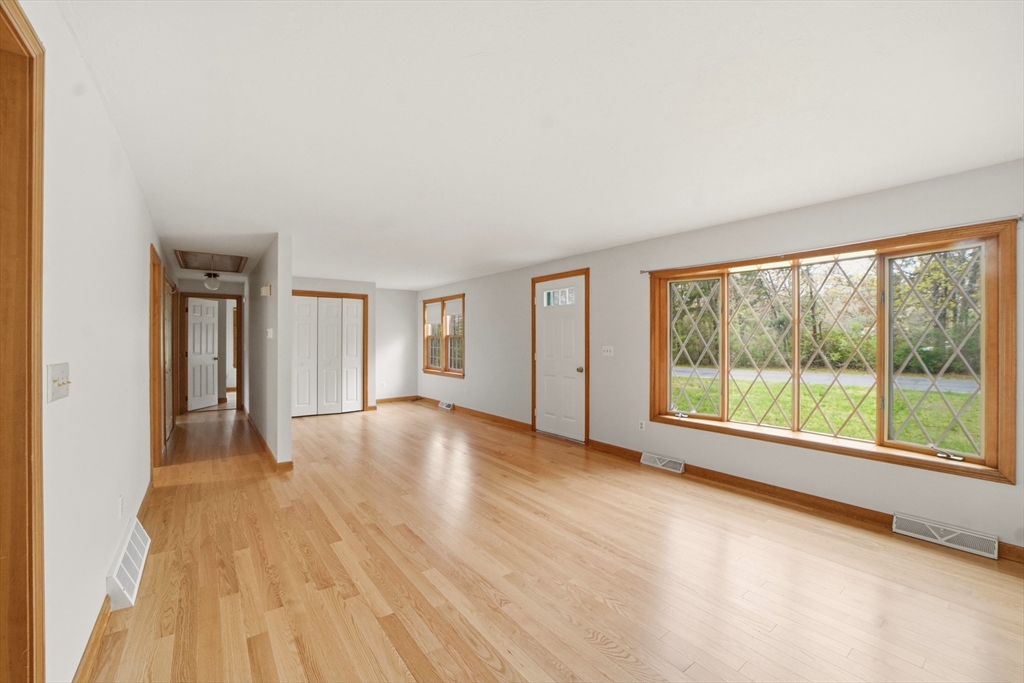 4 Bourne Hay Road Sandwich, MA 02563 - Photo 4 of 18