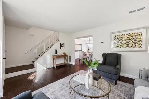 $575,000 | 118 Oliva Court, Unit C, Novato, CA 94947