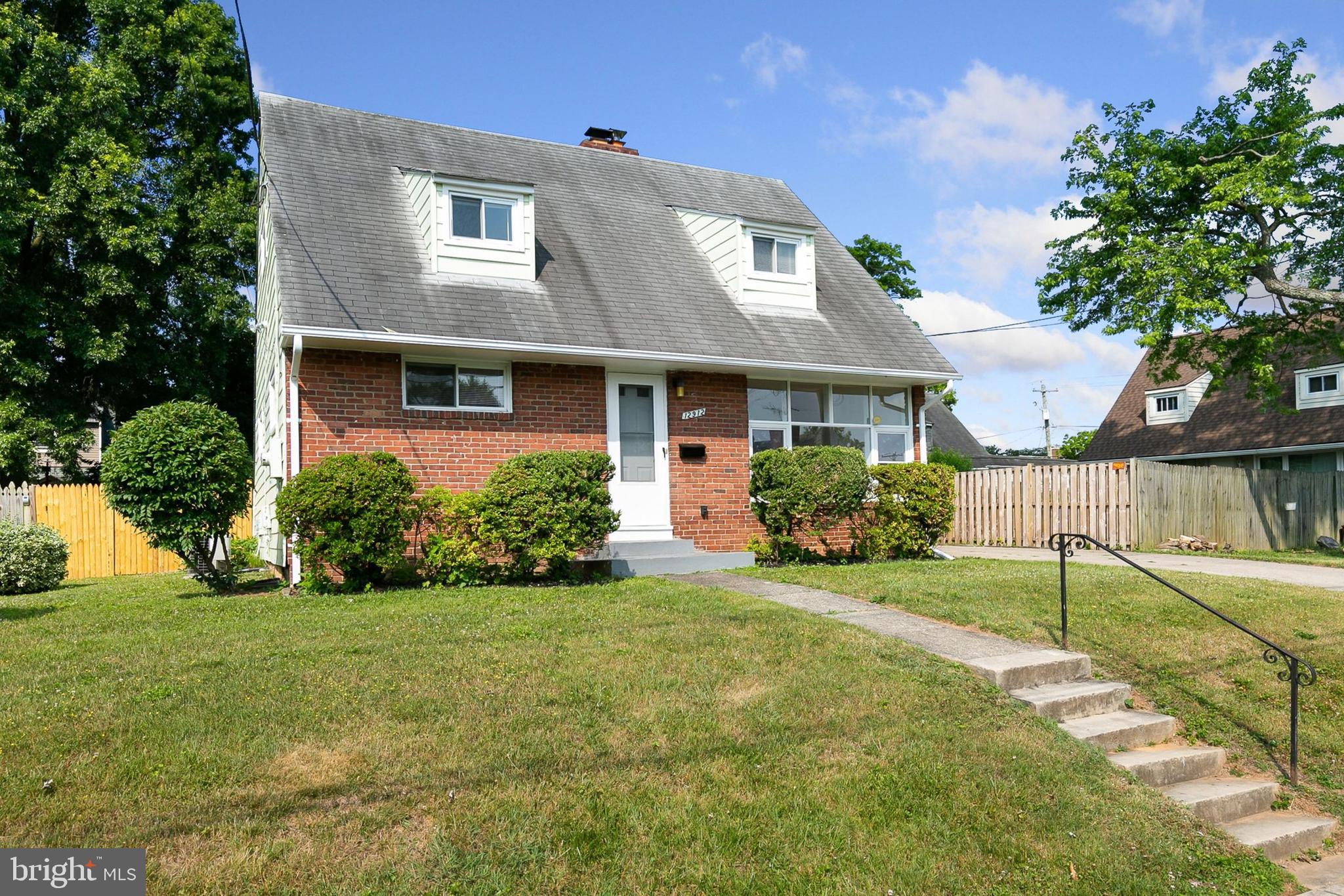 12912 Flack Street Silver Spring, MD 20906 - Photo 3 of 28