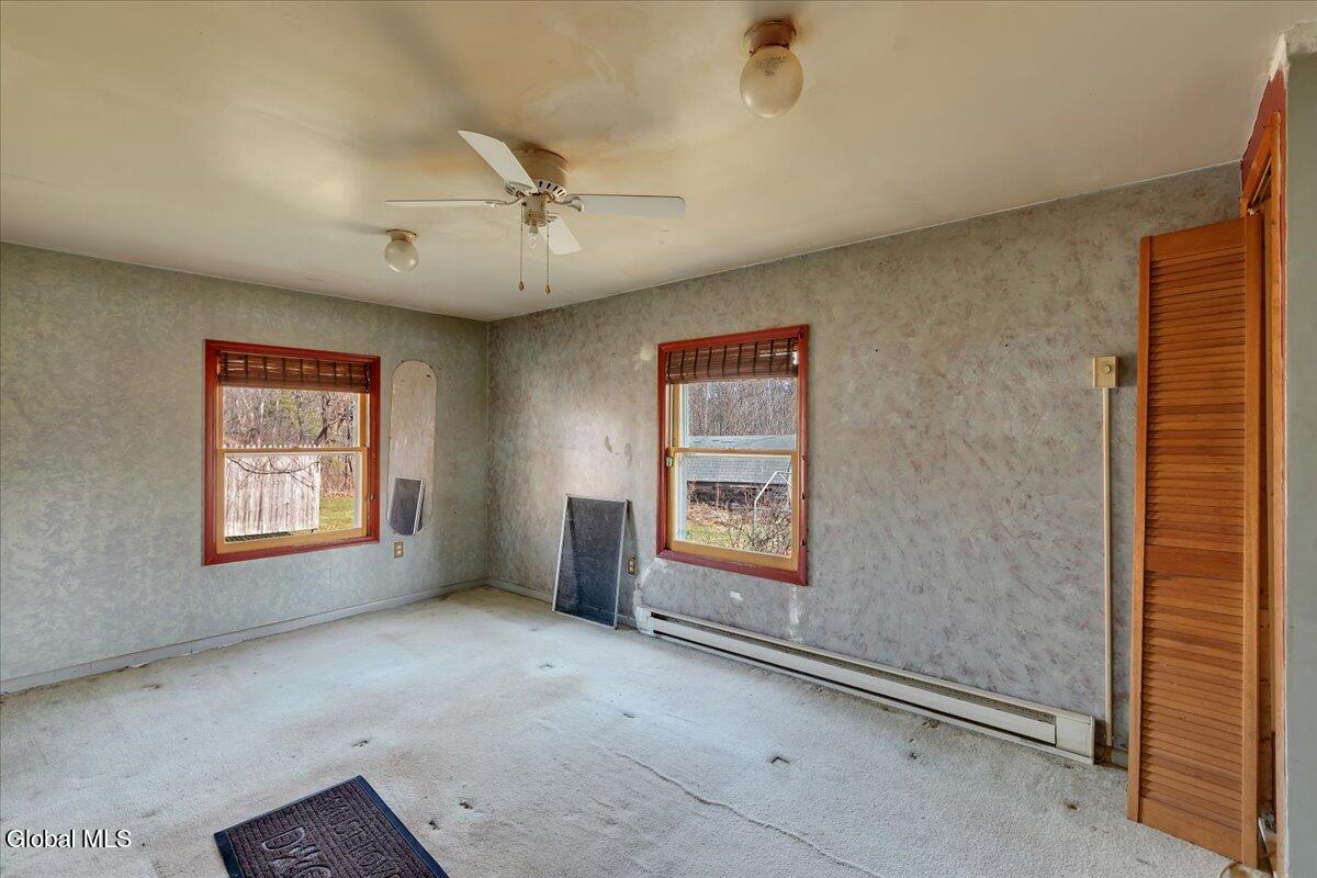 89 Morris Road Colonie, NY 12304 - Photo 10 of 28 4-IMG_6671
