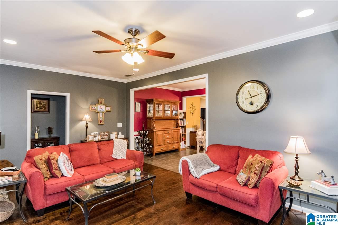 105 Amanda Place Pelham, AL 35124 - Photo 12 of 33
