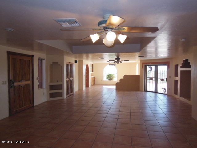 6282 West Sunset Road Tucson, AZ 85743 - Photo 2 of 25