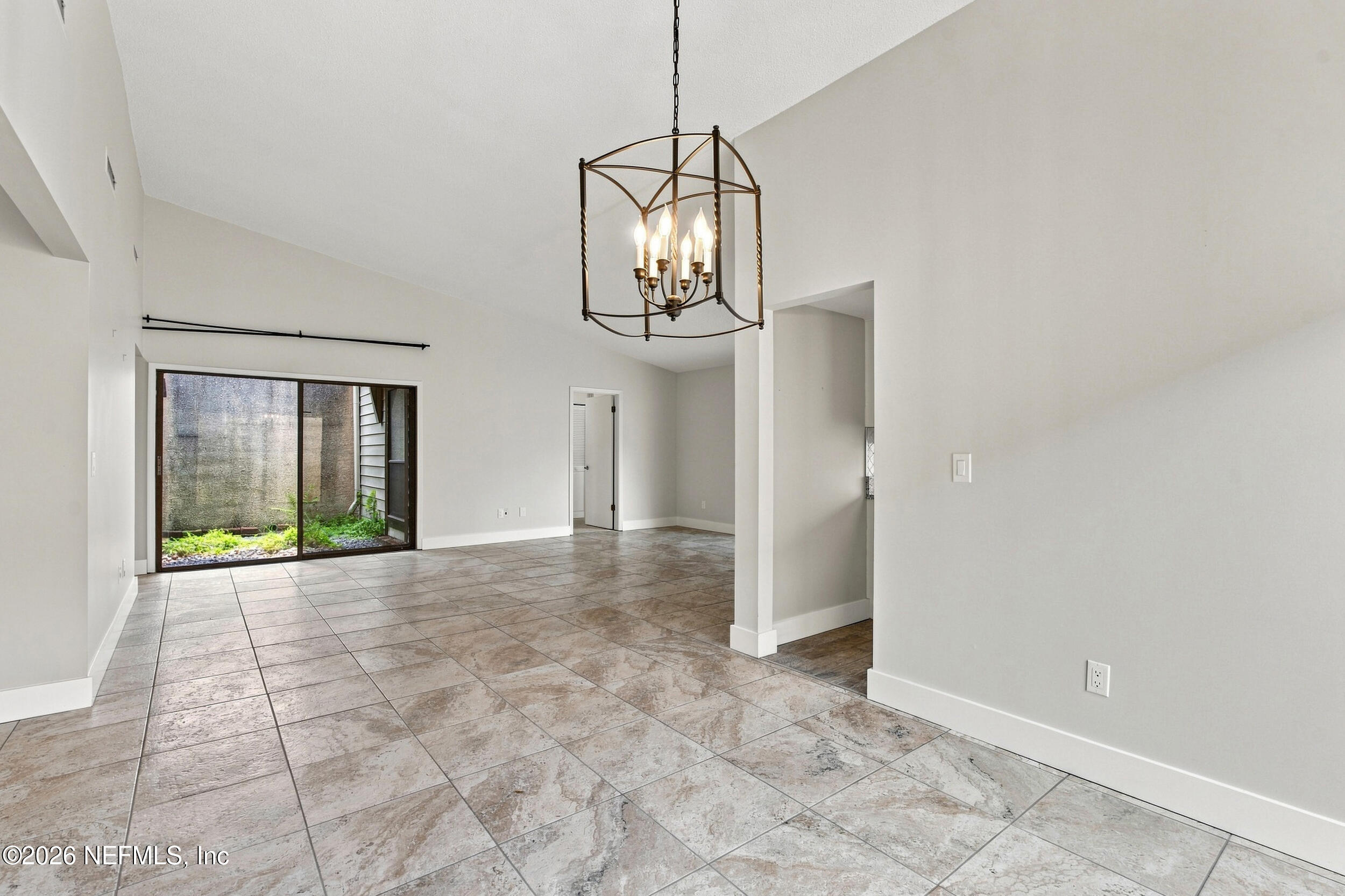 3421 Waverly Dock Road Jacksonville, FL 32223 - Photo 14 of 27 Living Space
