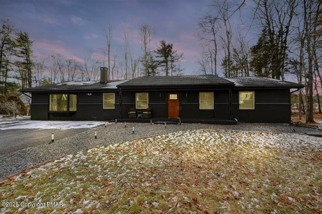 $429,900 | 111 Elm Drive, Blakeslee, PA 18610