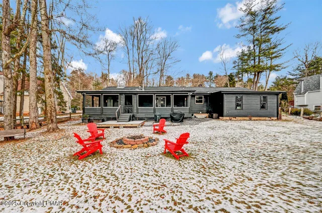 $419,900 | 111 Elm Drive, Blakeslee, PA 18610