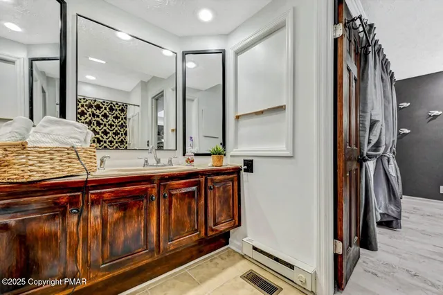 $419,900 | 111 Elm Drive, Blakeslee, PA 18610