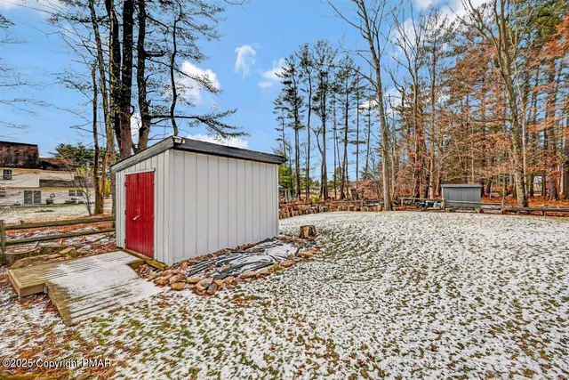 $419,900 | 111 Elm Drive, Blakeslee, PA 18610