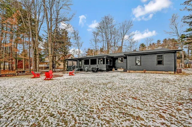 $419,900 | 111 Elm Drive, Blakeslee, PA 18610