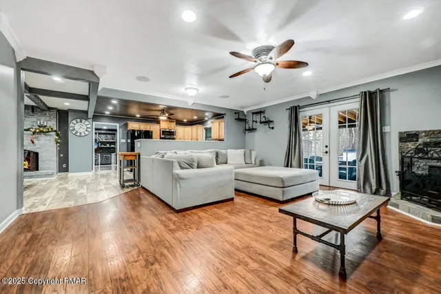 $419,900 | 111 Elm Drive, Blakeslee, PA 18610