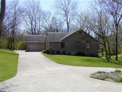 5701 Decker Road Franklin, OH 45005 - Photo 1 of 1