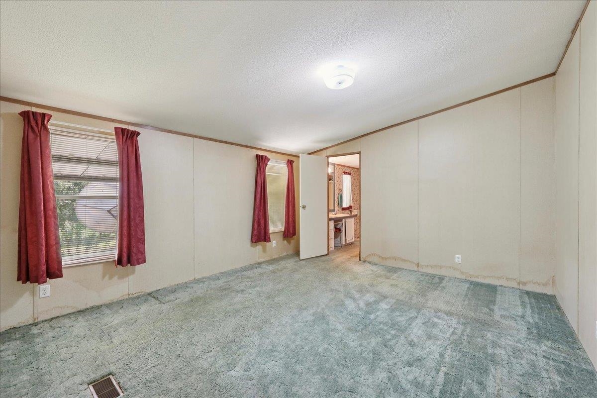 6505 County Road 200 Brookeland, TX 75931 - Photo 22 of 35