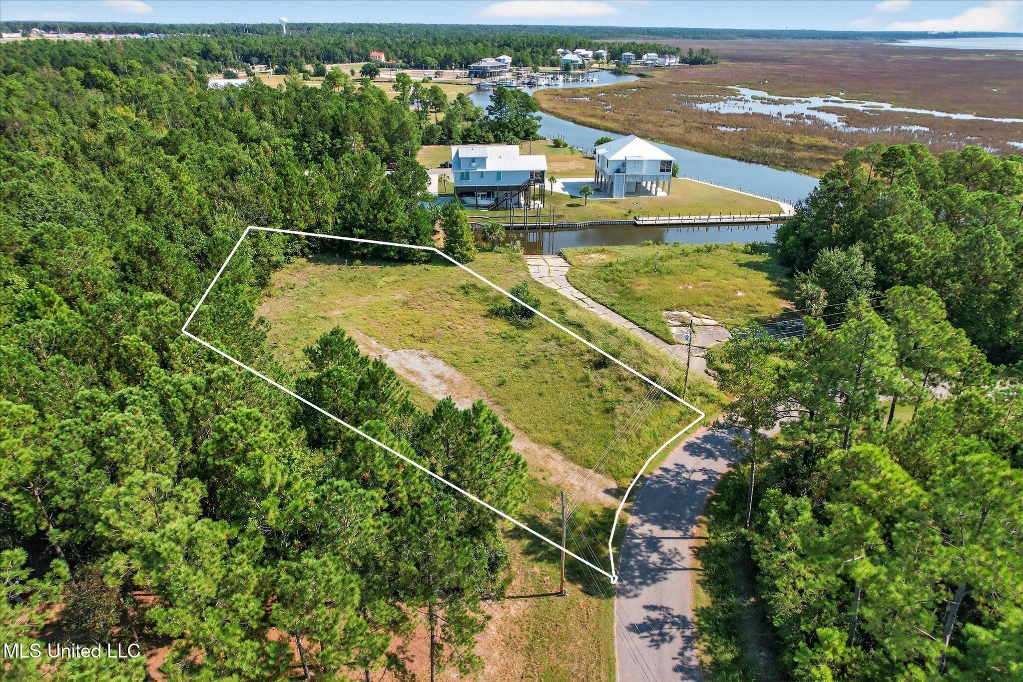 2466 Kanoa Way Diamondhead, MS 39525 - Photo 5 of 11 06-003_DJI_0014_m