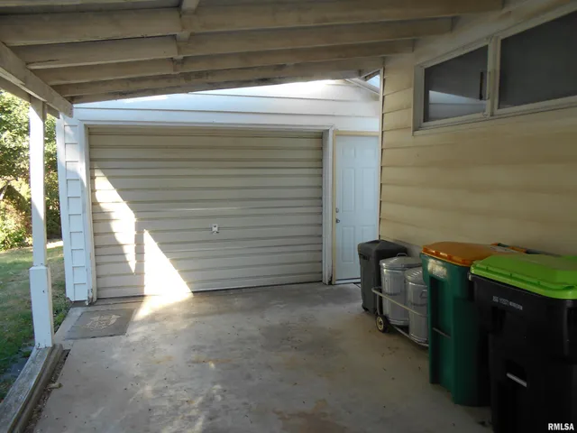 $57,000 | 1091 North Jackson Street, Bushnell, IL 61422