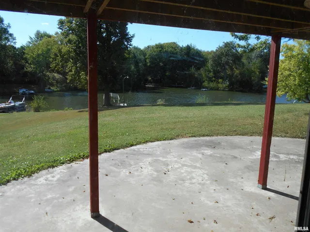 $57,000 | 1091 North Jackson Street, Bushnell, IL 61422